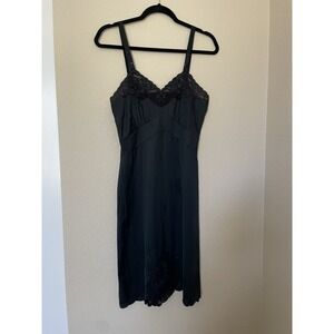 Vtg Vanity Fair Whimsygoth Grunge Slip Dress Lace Trim Black Sz S? Dark Romantic